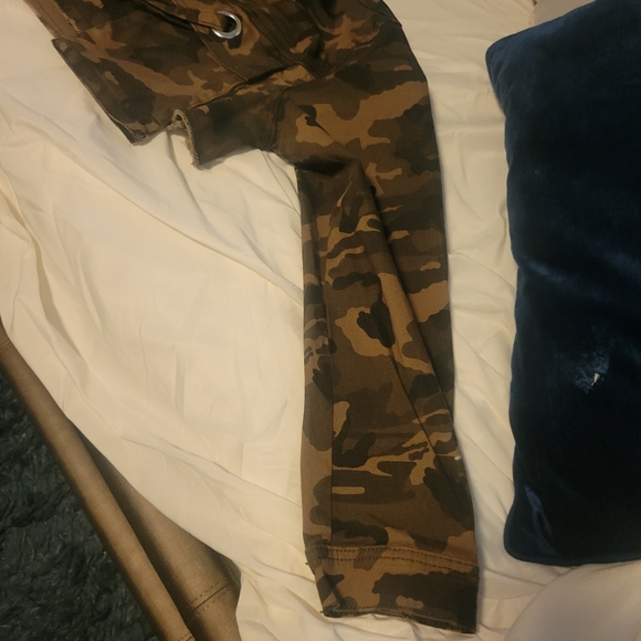 2 piece cargo camouflage denim set - Picture 11 of 14